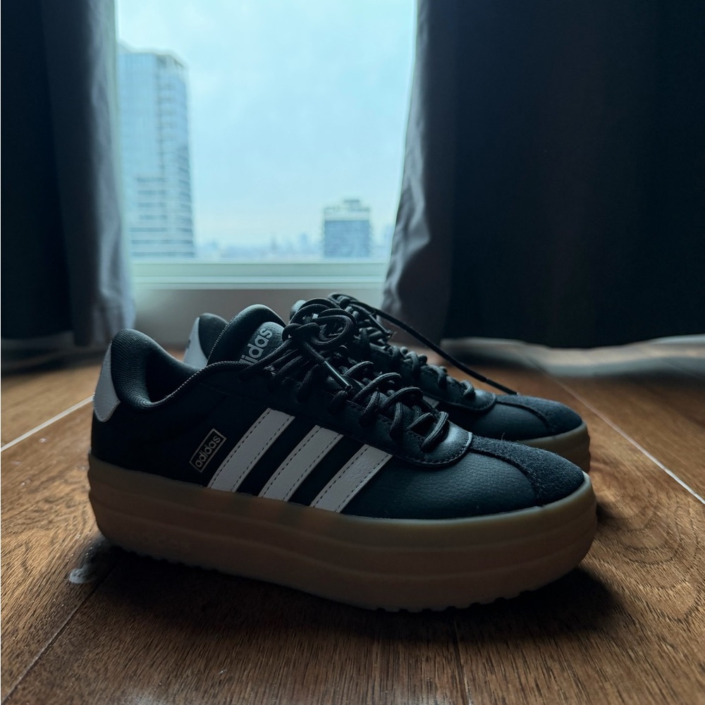 Adidas Women's Black Sneakers with White Stripes